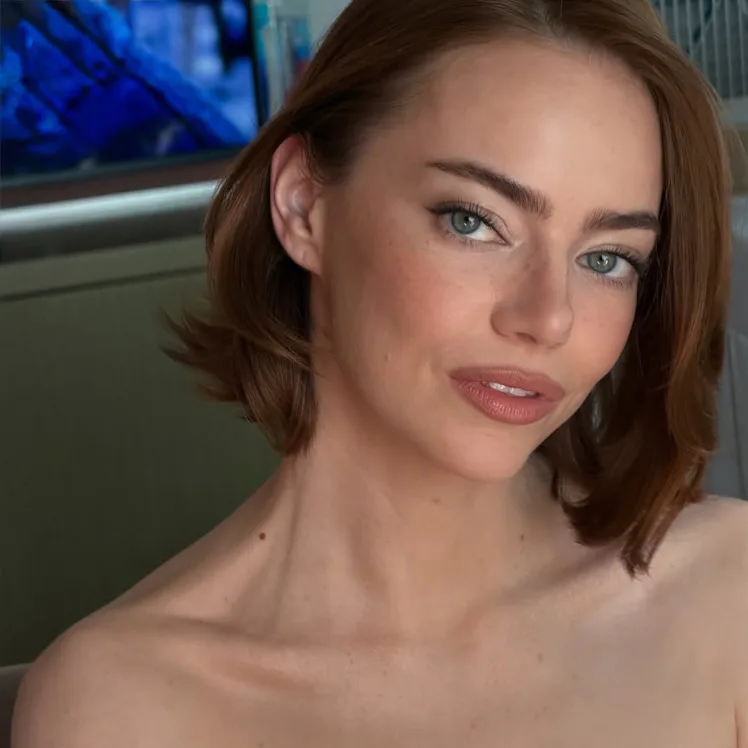 Facelift brows are the low-effort secret to a more sculpted look.