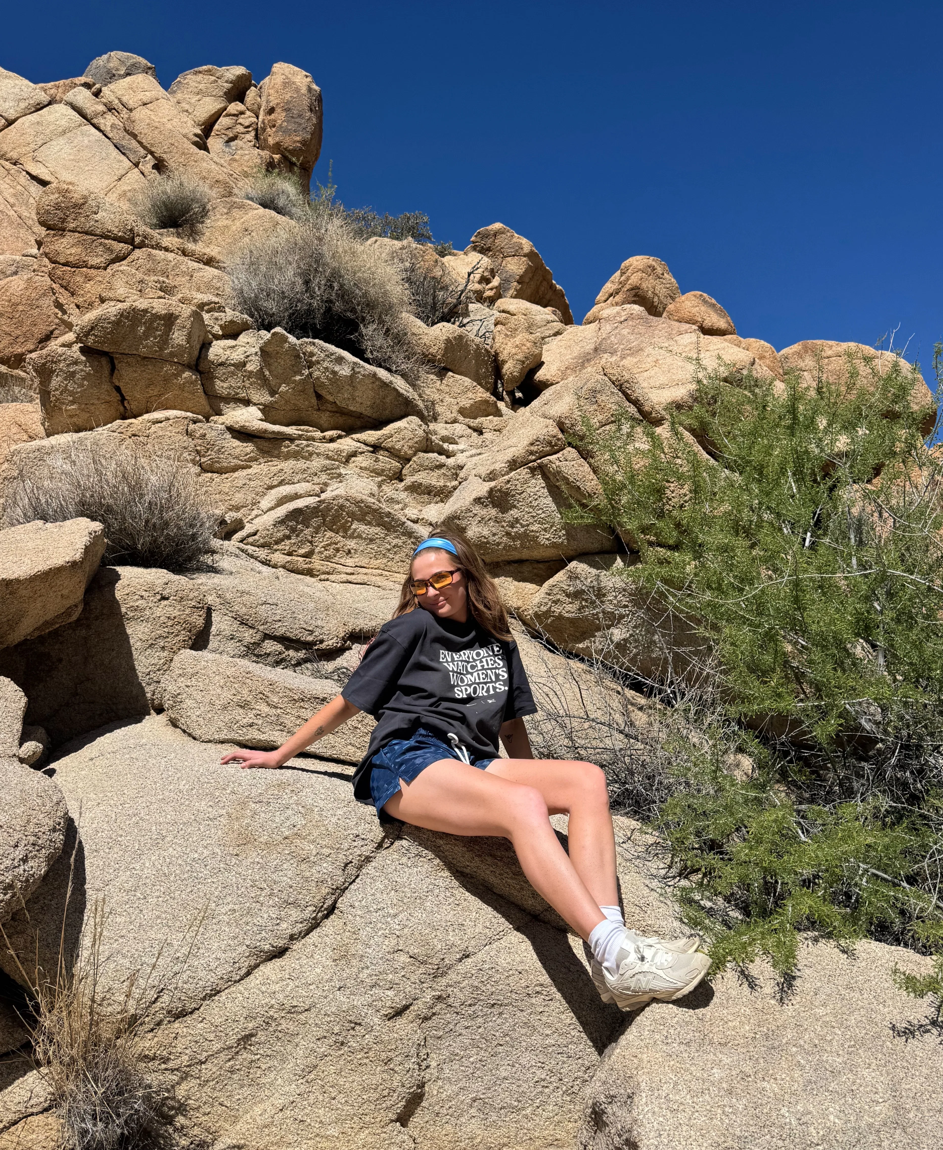 Kelsey Stewart's hiking outfits