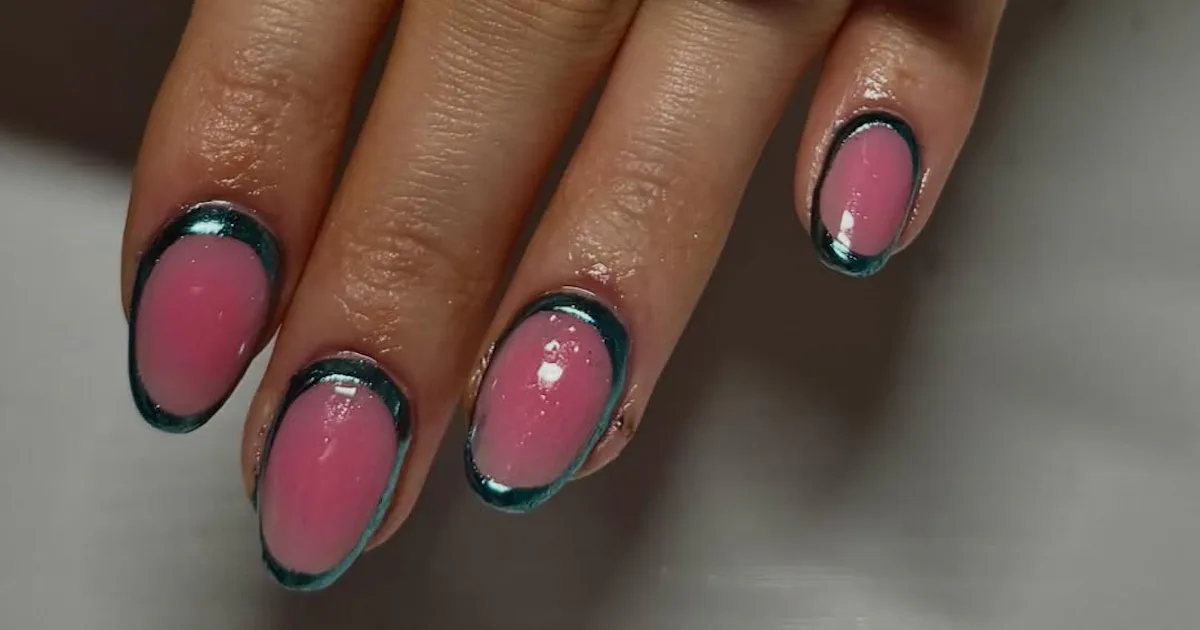 15 Nail Color Combos Defining Summer's Two-Tone Manicure Moment