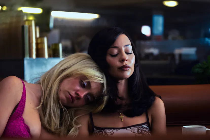 Sydney Sweeney and Alexa Demie in the 'Euphoria' season 3 finale.