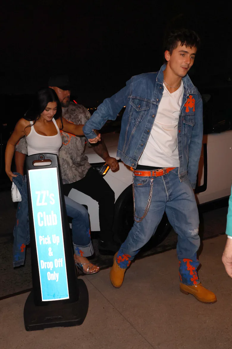 Kylie Jenner and Timothée Chalamet Match in Double Denim at Knicks Game Kylie Jenner and Timothée Chalamet Match in Double Denim at Knicks Game