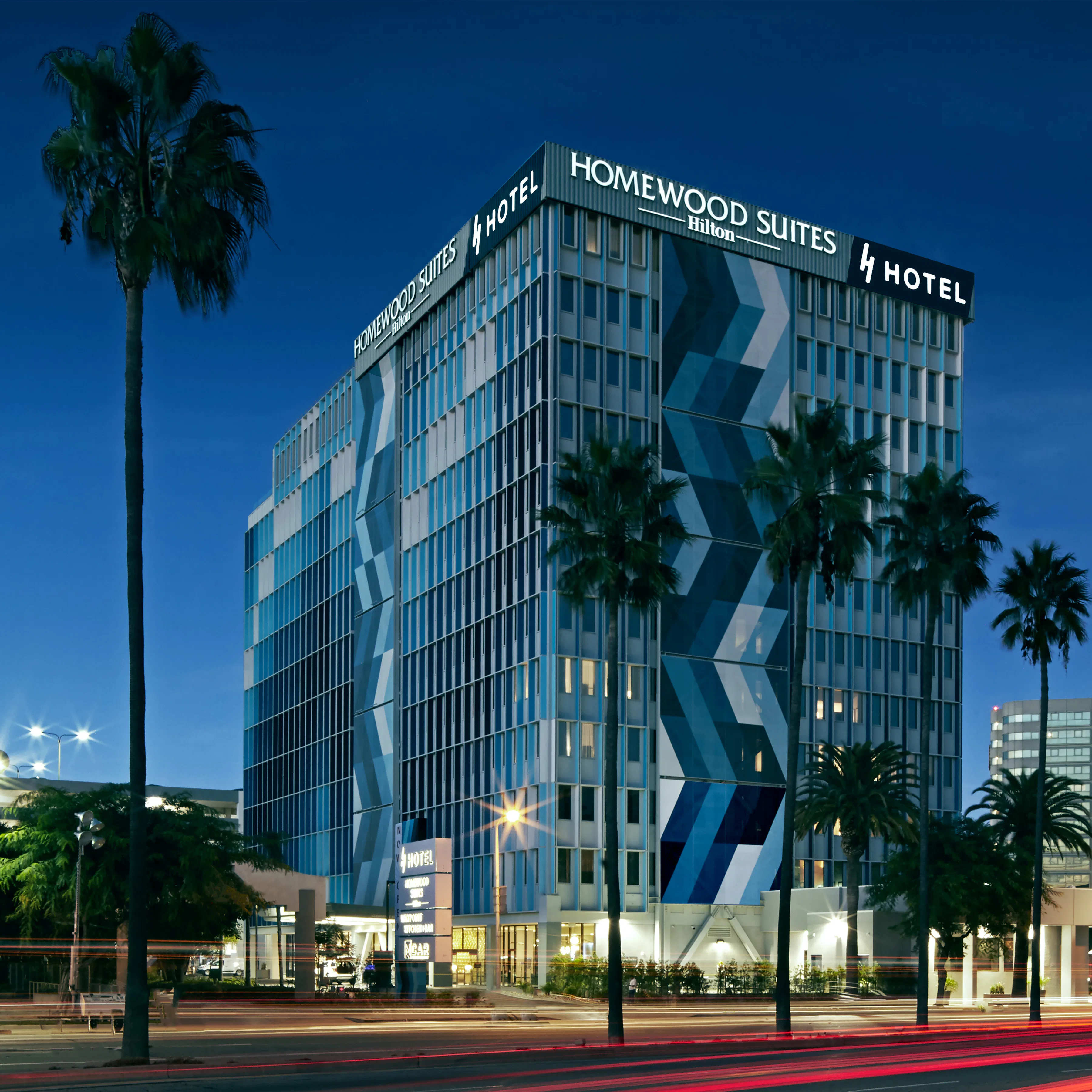 H Hotel LAX