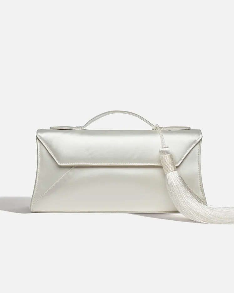 Cassandra Clutch