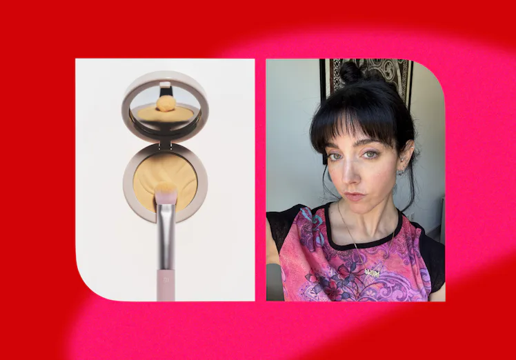 The Kylie Cosmetics Natural Blur Brightening Powder erases my dark circles in a matter of seconds.