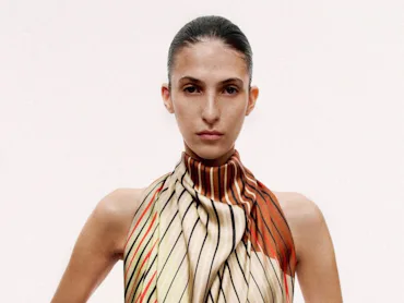 Kallmeyer scarf top
