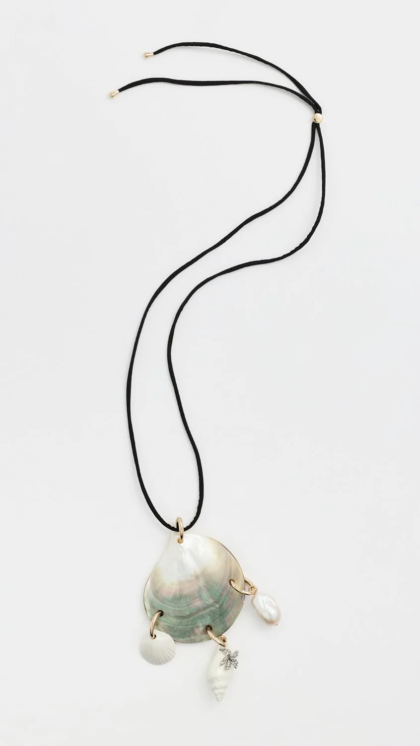 Shell Pendant Necklace