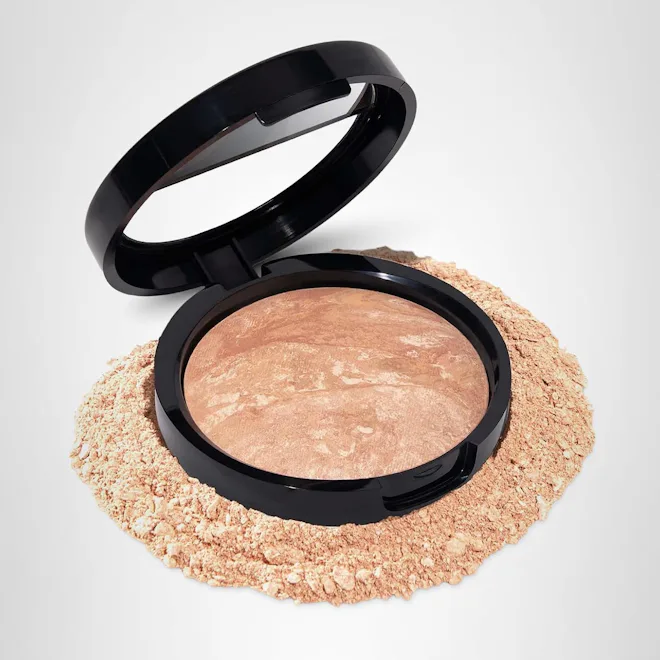 LAURA GELLER NEW YORK Balance-n-Brighten Color Correcting Powder Foundation