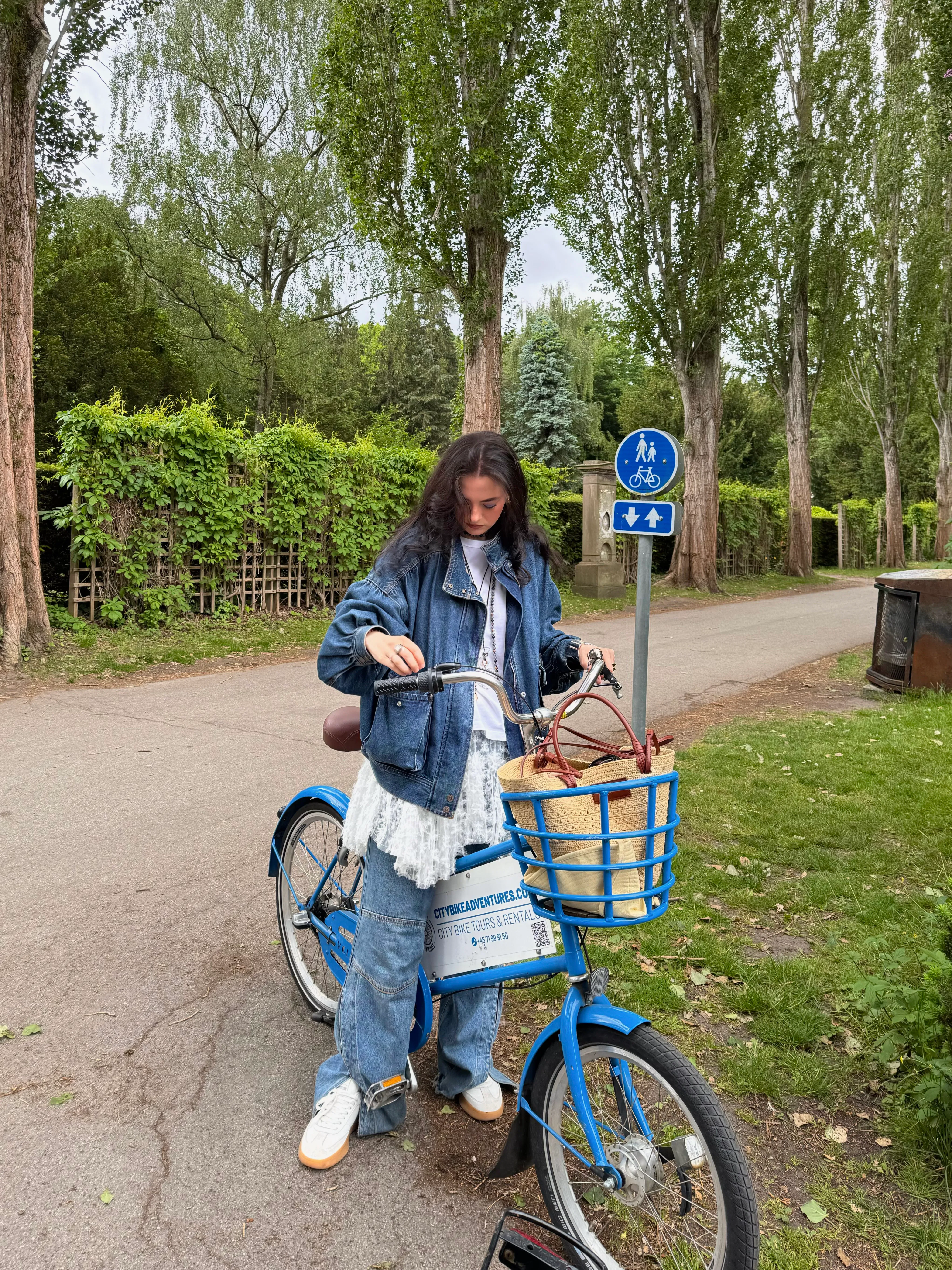 copenhagen bike outfit
