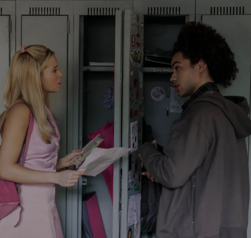 'Elle's Zac Looker describes how Dustin is similar to 'Legally Blonde's Emmett.