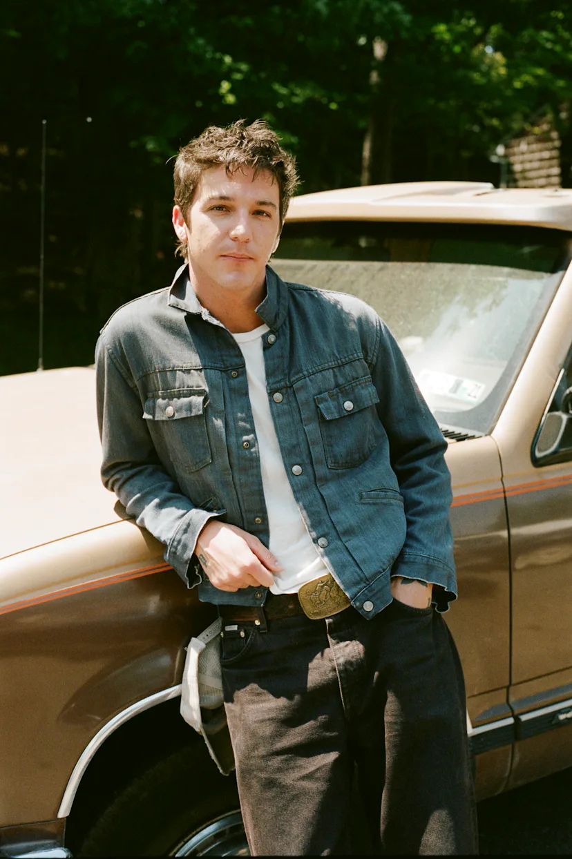 Role Model for the "High Hopes 3000" video.