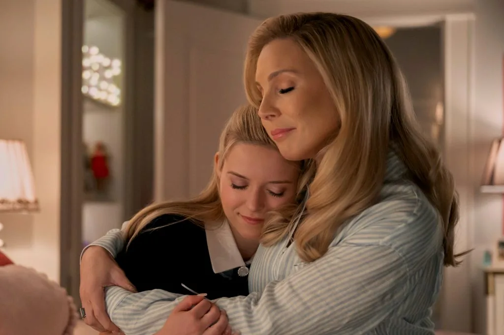 June Diane Raphael reveals if Eva and Wyatt in 'Elle' could change 'Legally Blonde' lore with a divo...