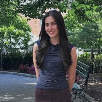 Laili Shahrestani