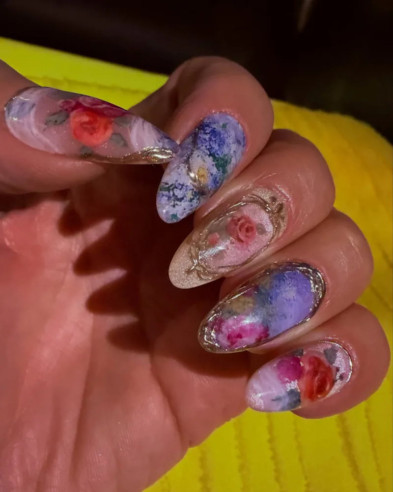 Close up of Jennifer Lopez's "Vintage Rose" manicure