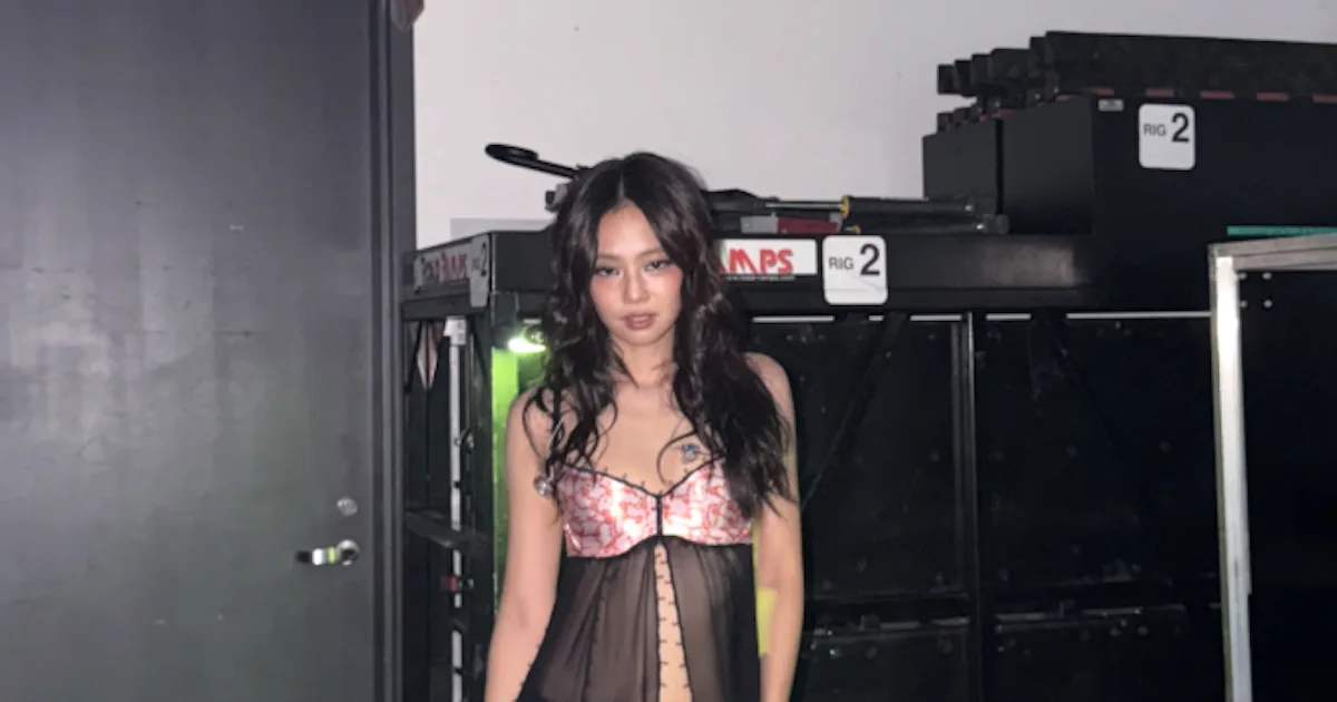 Jennie's Lingerie Peddles Pushers Are Straight from the ’90s Runway