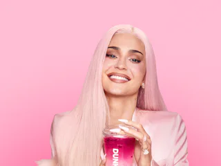 I tried the King Kylie Collection at Dunkin' with pink summer drinks.
