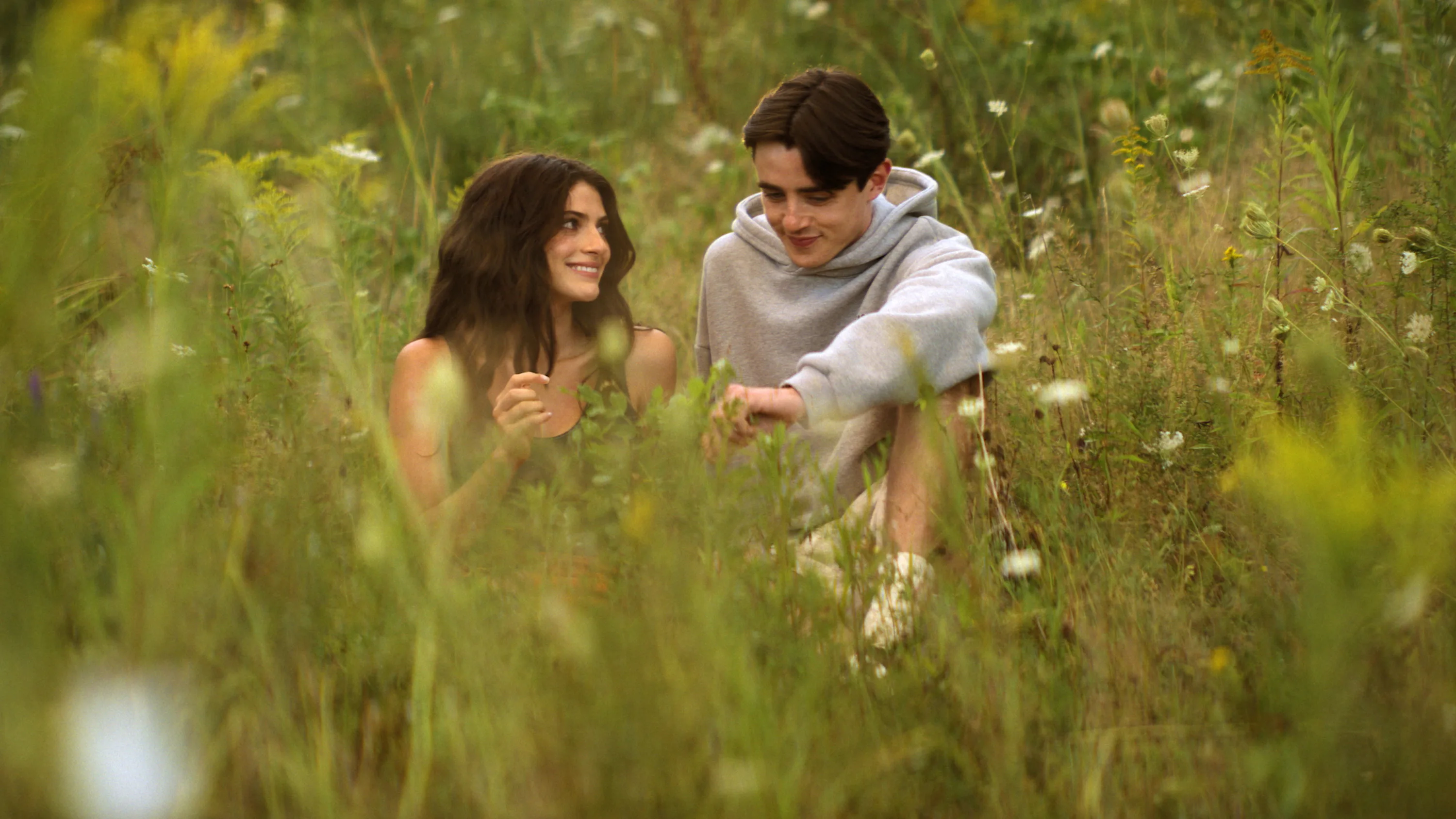 Annie, Rory, and Ellis' love triangle in 'Sterling Point' was unnecessary.