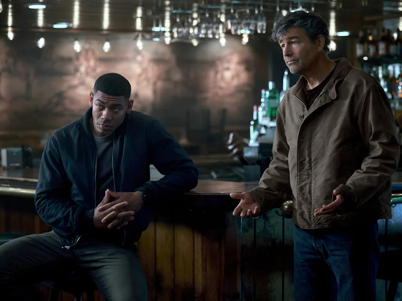 Aaron Pierre and Kyle Chandler in Lanterns