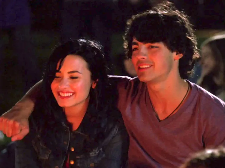 I tried all the 'Camp Rock 3' snacks.