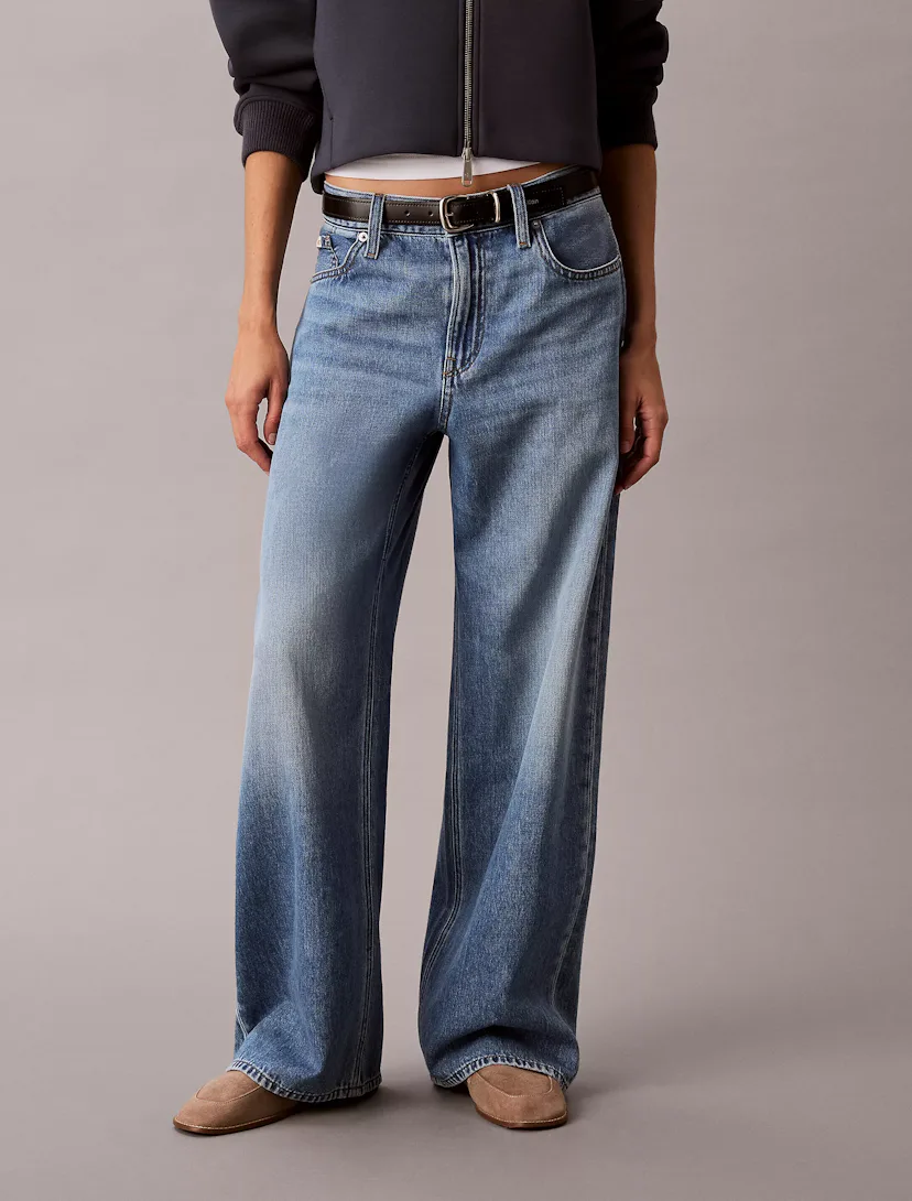 Low-Rise Baggy Jeans in Blue July
