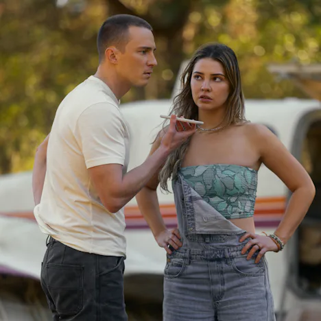 Madelyn Cline talks about her final scene with Drew Starkey in 'Outer Banks' Season 5.