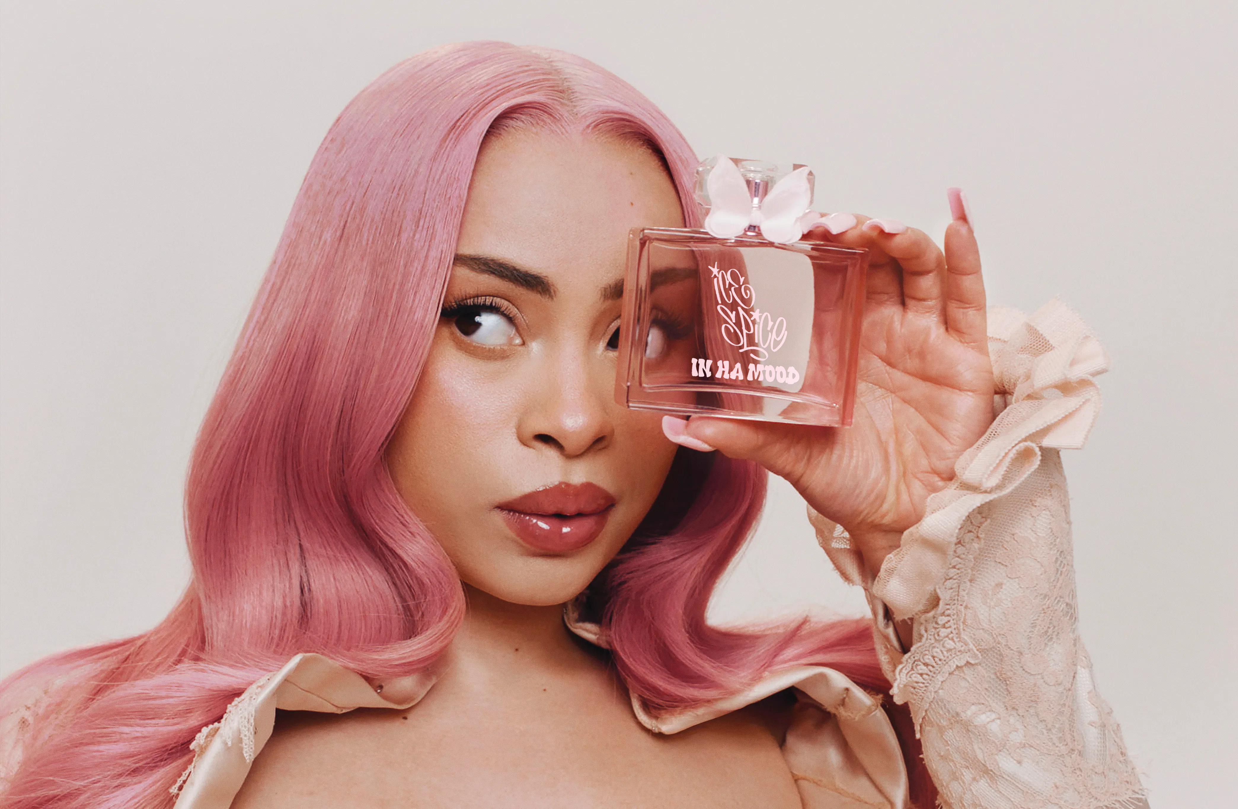 Ice Spice on her In Ha Mood perfume, scent-maxxing, and her beauty obsessions.