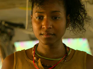 Carlacia Grants says she pitched an alternate ending for 'Outer Banks' where Cleo and Pope live in t...