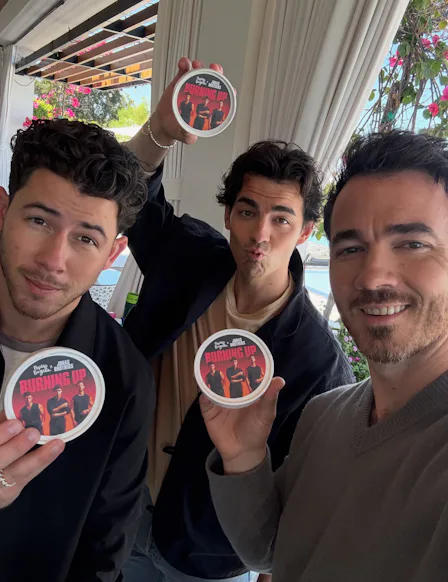 I tried the Jonas Brothers PopUp Bagels schmear.