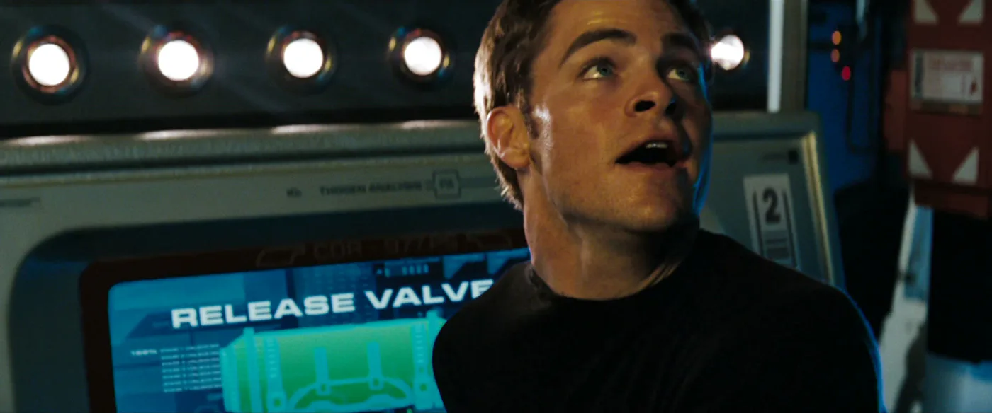 Kirk (Chris Pine) in Star Trek 2009