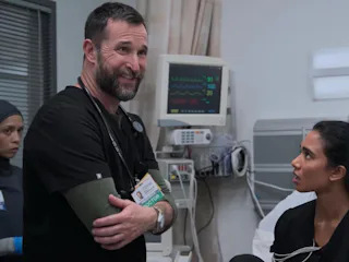 Noah Wyle responded to criticisms of Dr. Robby's misogyny in 'The Pitt' Season 2.