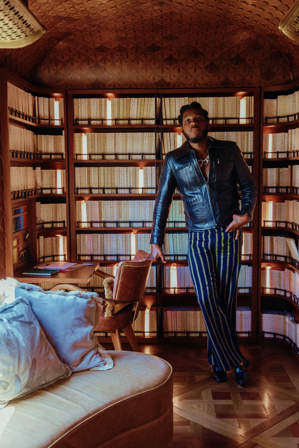 Leon Bridges on Performing on the Orient Express, Retro Style, and New Album ‘Happiness Anytime’