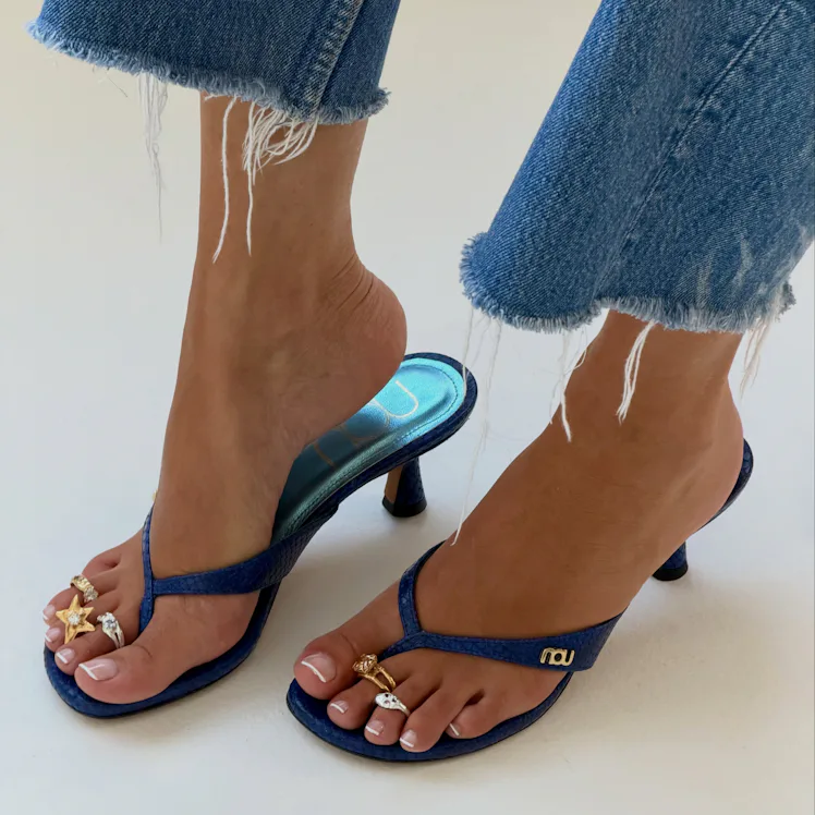 Your guide to the coolest toe ring and pedicure combos of summer 2026.