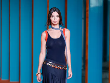 emily ratajkowski walking the runway at tory burch spring 2027 new york fashion week show