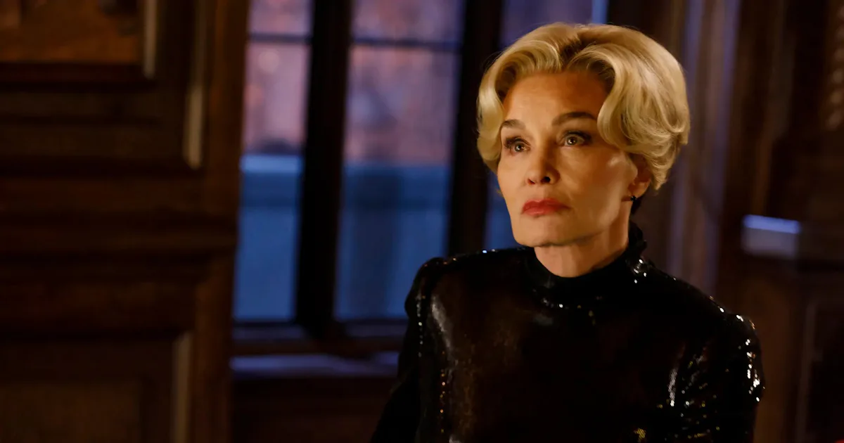 You'll Need 11 Hours To Complete the Recommended 'American Horror Story' Homework