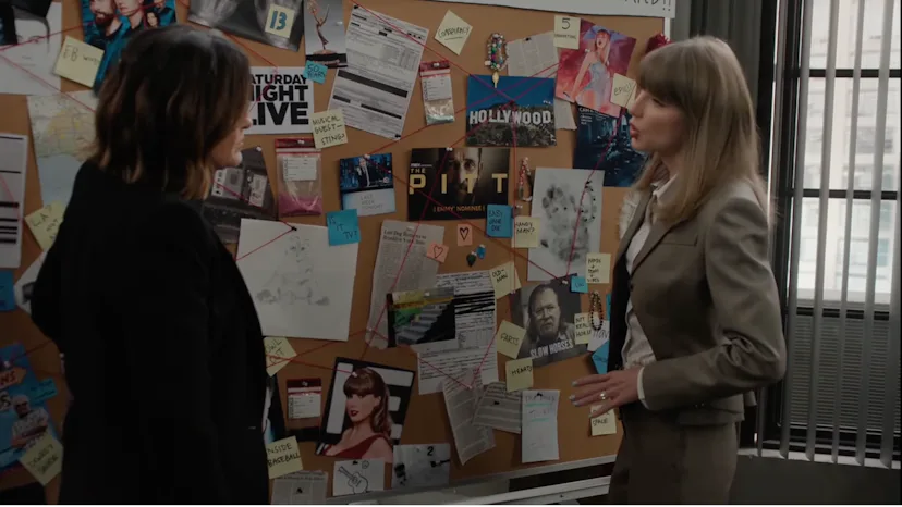 Taylor Swift and Mariska Hargitay in Emmys sketch