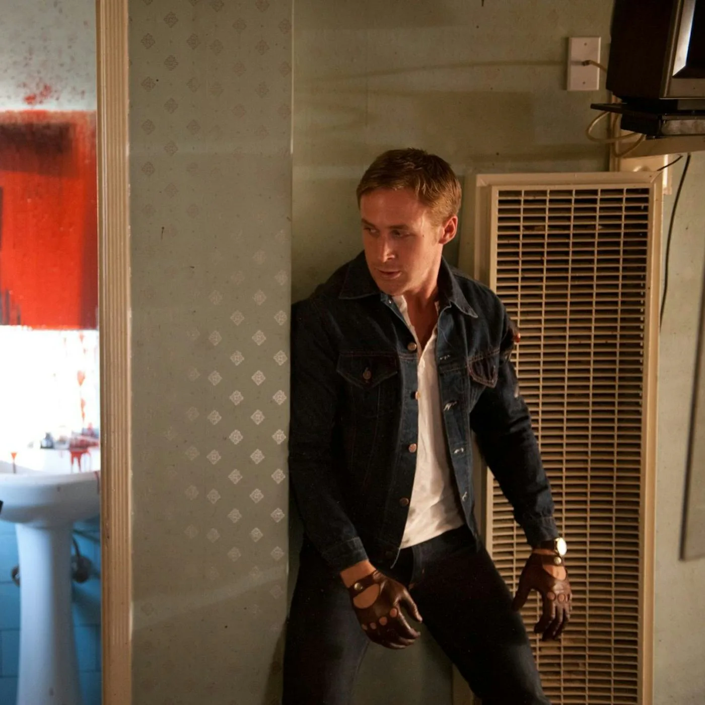 15 Years Later, A Subversive Noir Thriller Is Still As Gorgeous As It Is Brutal