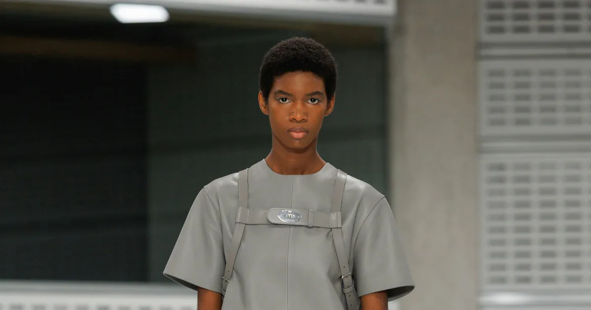Christopher Kane’s Mulberry Debut Rebuilds the House From the Bayswater Bag Up