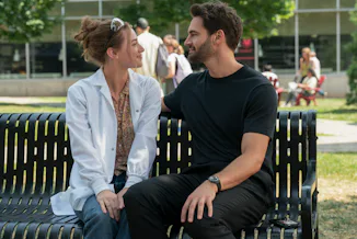 Fans want to know where 'The Love Hypothesis' was filmed.
