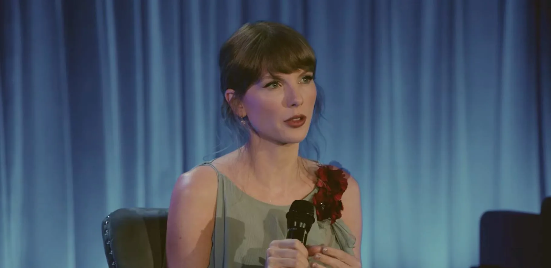 Taylor Swift at the Grammy Museum