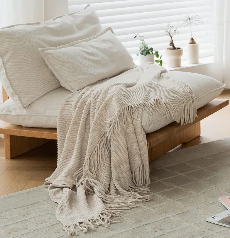 lifein Chenille Throw Blanket
