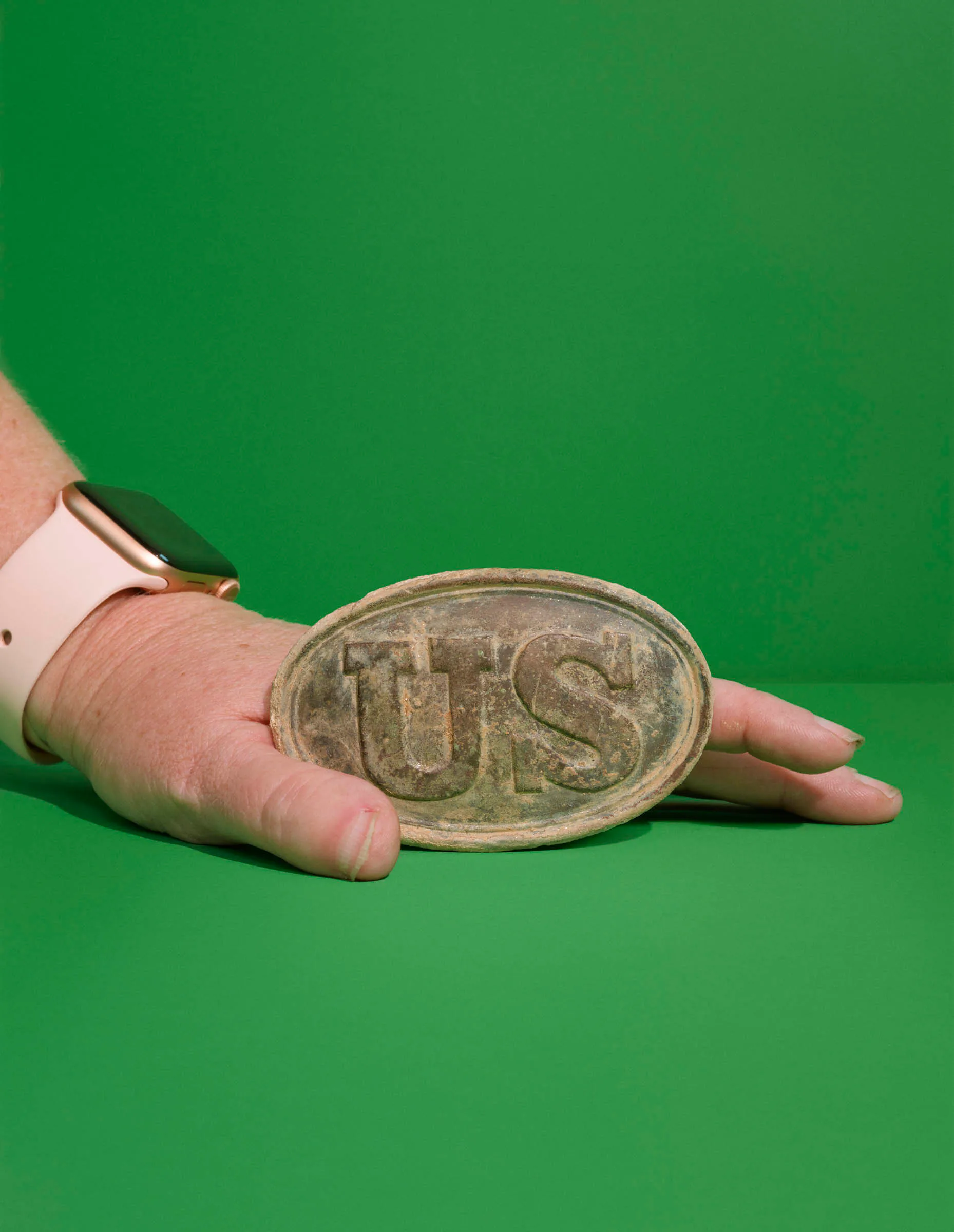 Taryn Simon on the FBI Agent that Inspired Her Guggenheim Show