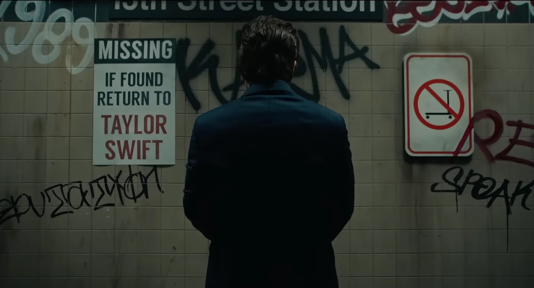 Taylor Swift's "The Man" video