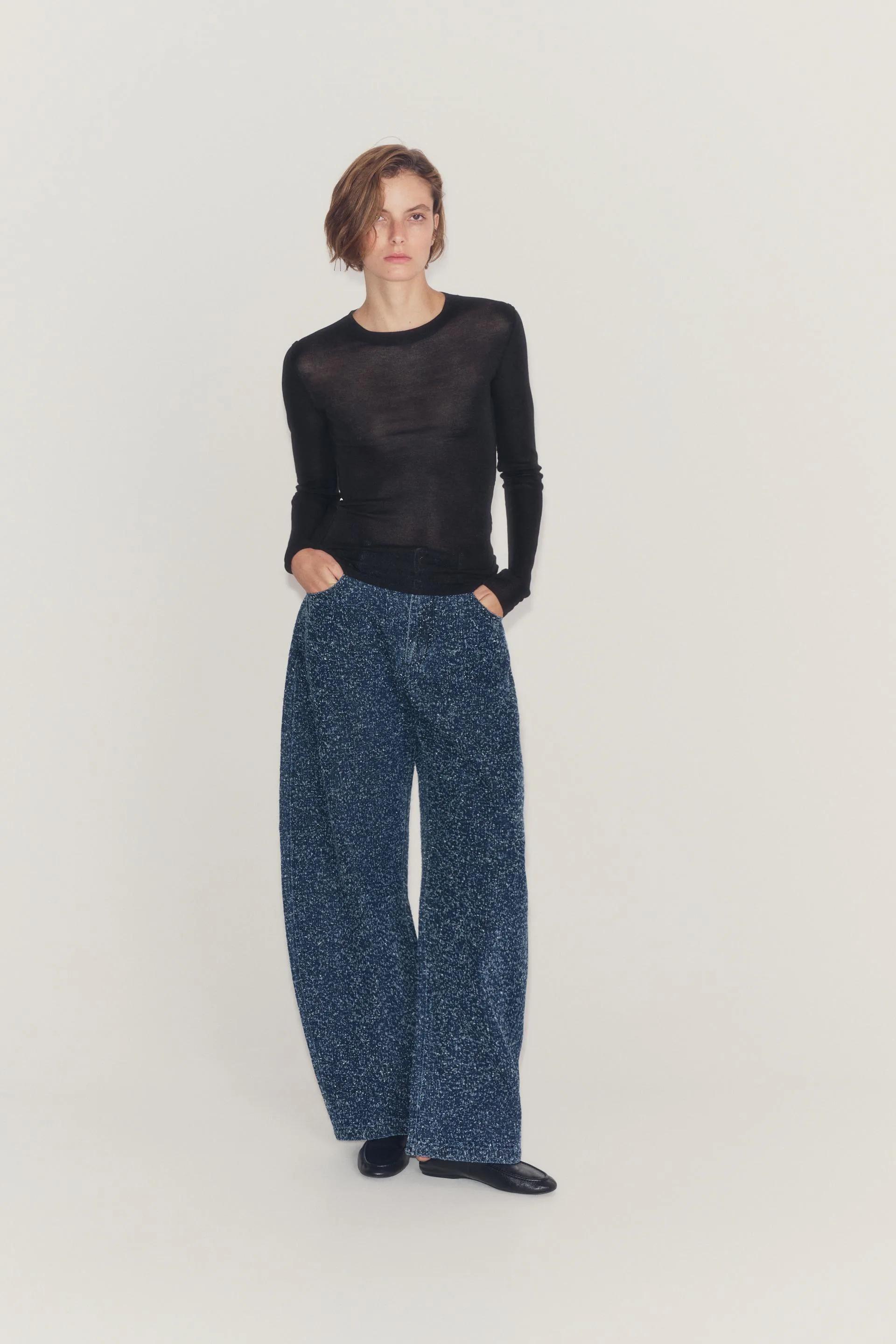Textured Mid-Rise Wide-Leg Jeans