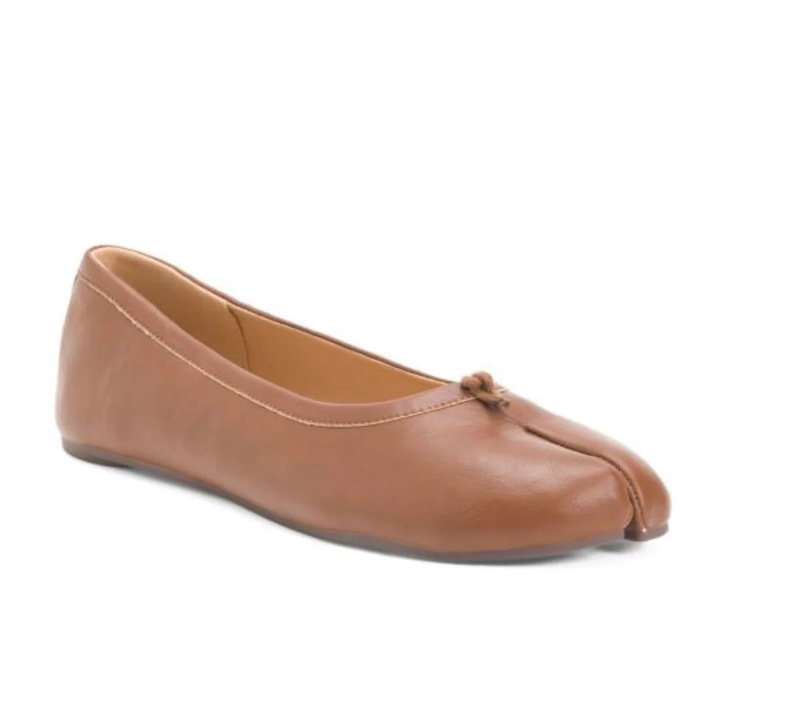 Maki Tabi Flats