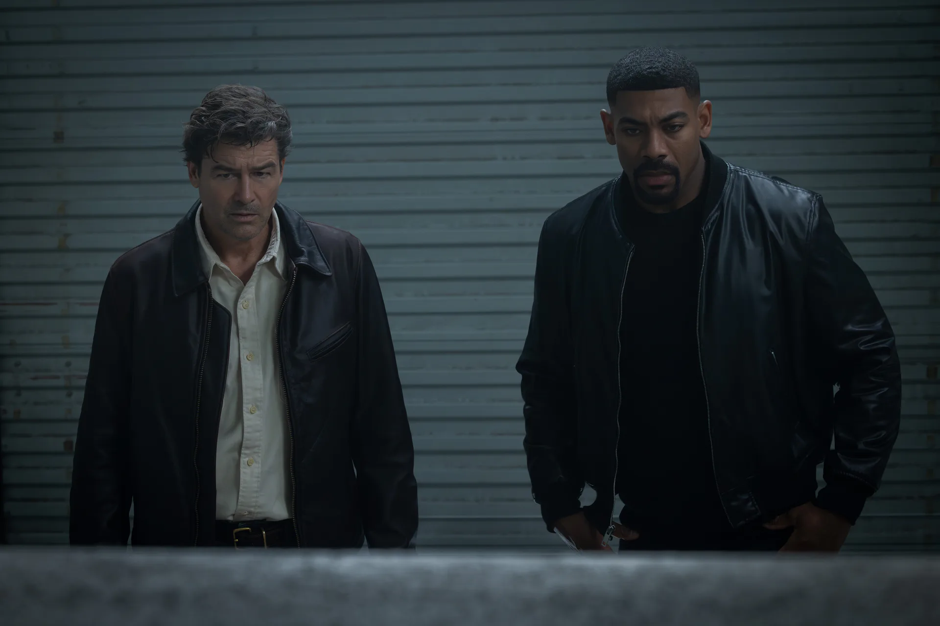 Kyle Chandler and Aaron Pierre in Lanterns