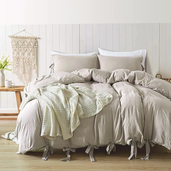 annadaif Soft Washed Bow Duvet Cover