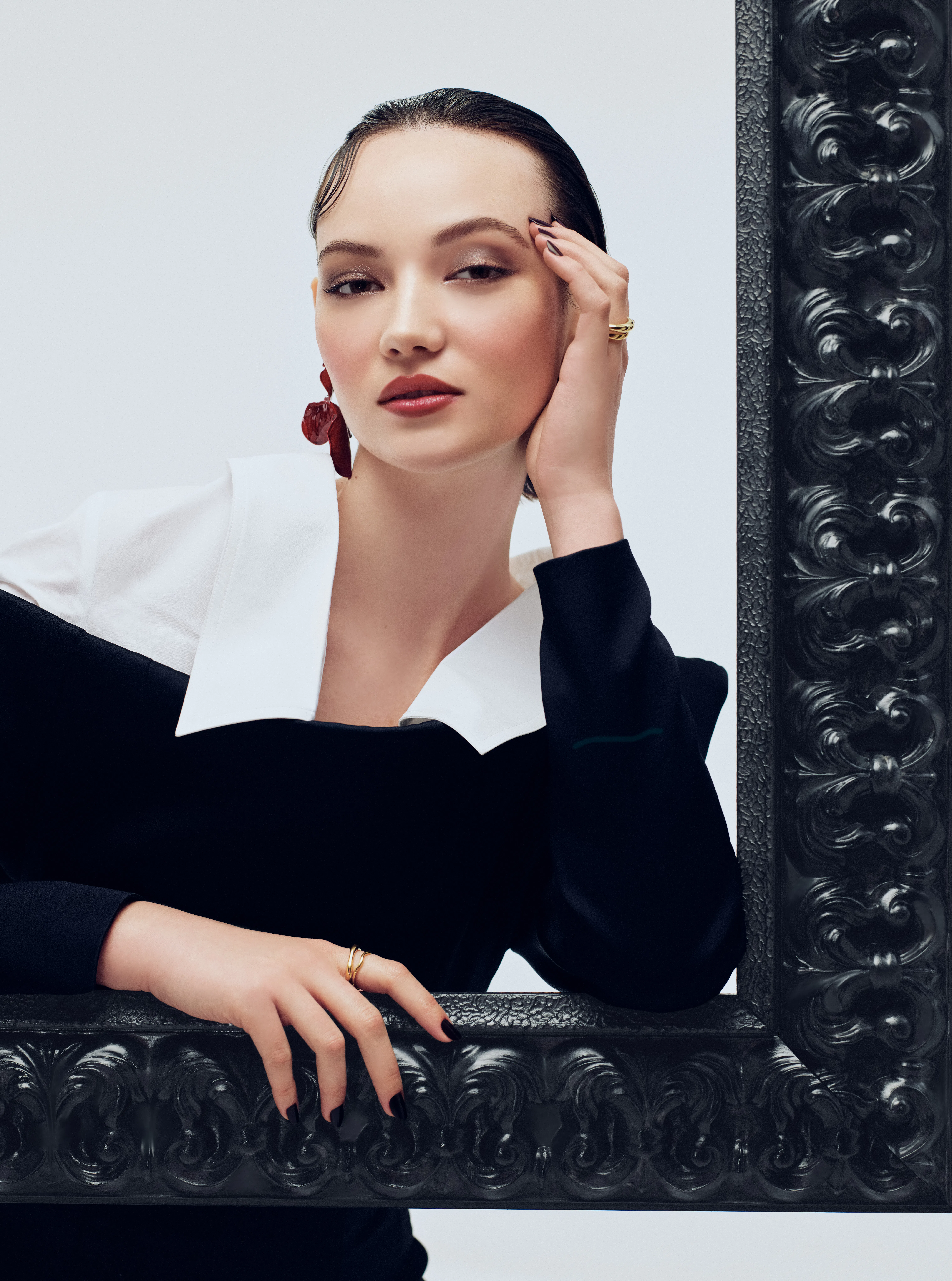 Bobbi Brown x The Met Makeup Collaboration