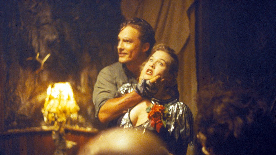 The Texas Chainsaw Massacre 4 (Return Of The Chainsaw Massacre),  Matthew Mcconaughey,  Renee Zellwe...