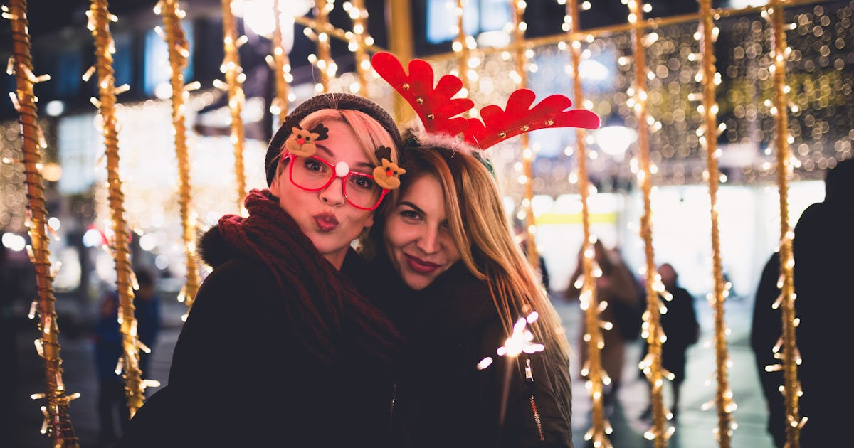 23 Christmas Friendship Quotes That Embody The True Meaning Of The Holiday