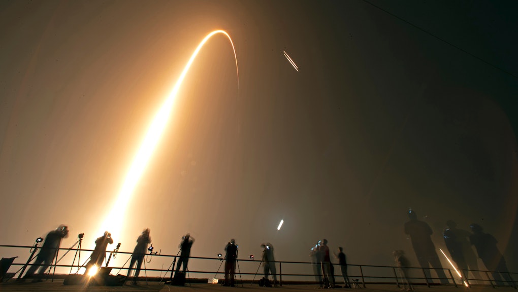 Elon Musk Tweets Spacex Starlink Satellite Internet Progress