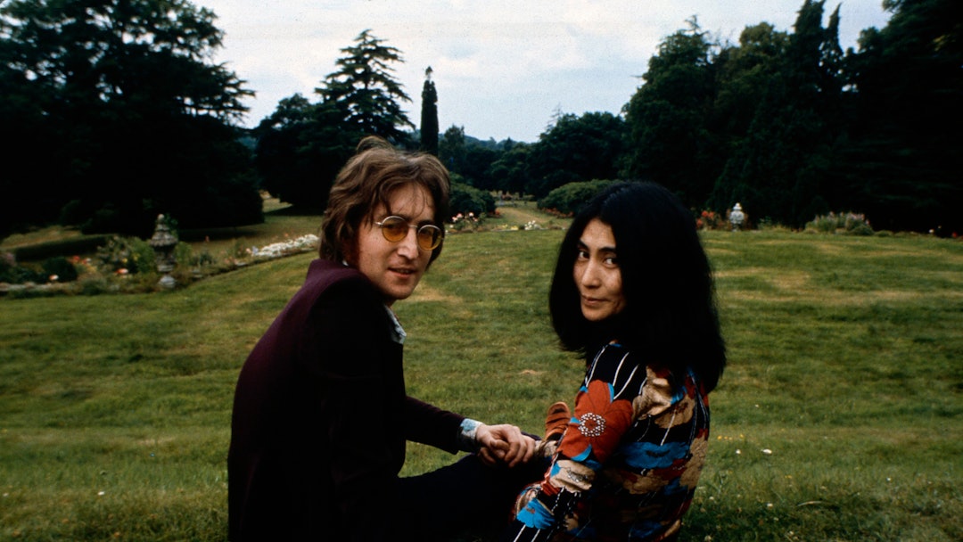 John Lennon and Yoko Ono at Tittenhurst Park, Their Residence Between 11/08/69 and 30/08/71 in Sunni...